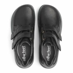 New Feet Sneakers Svart med kardborreband ovanifran