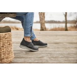 New Feet Damtofflor Grå med kardborreband miljöbild