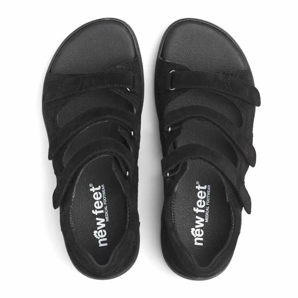 New Feet Sandaler Svart med tre kardborreremmar ovanifrån
