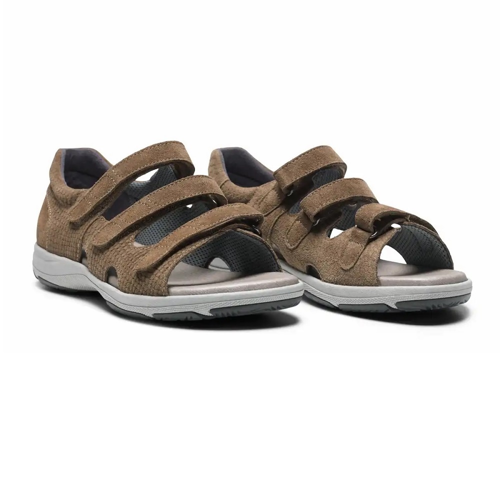 New Feet Sandal Sand med tre kardborreremmar